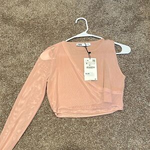 Zara top! Size small, light pink, NEVER WORN!